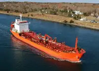 Oil/Chemical tanker de vânzare