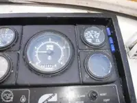 Nava de pescuit tip trauler de vânzare