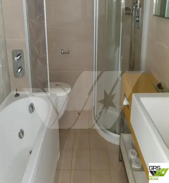 Navă de croazieră de vânzare