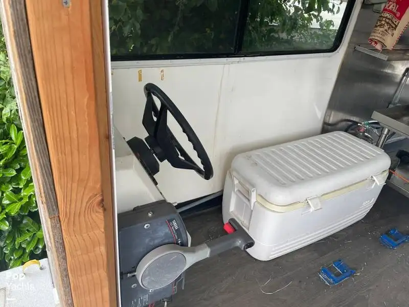 Catamaran de vânzare