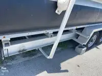 Ponton de vânzare
