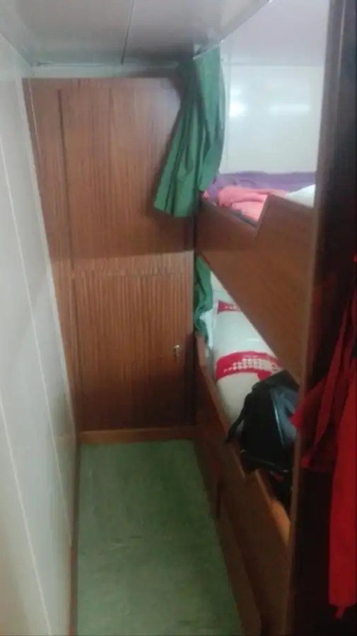 Ambarcațiuni de lucru de vânzare