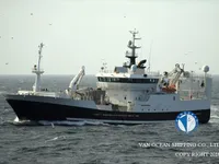 Nava de pescuit tip trauler de vânzare