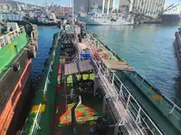 Oil/Chemical tanker de vânzare