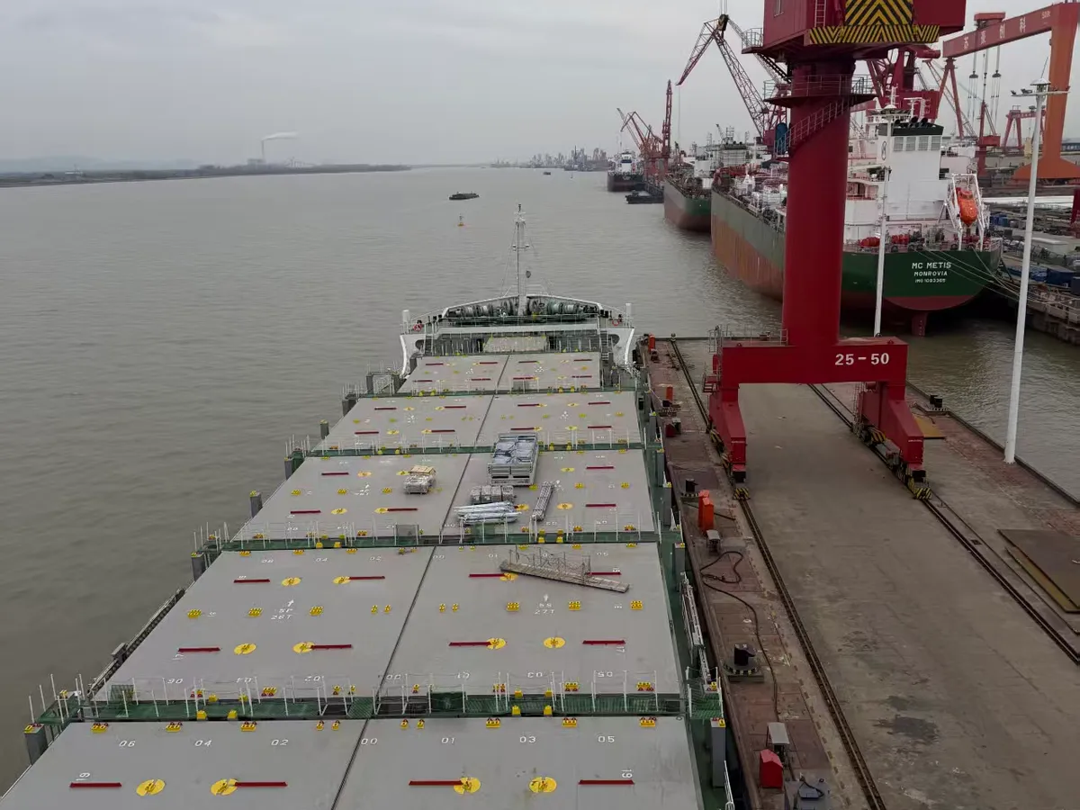 Nava container de vânzare