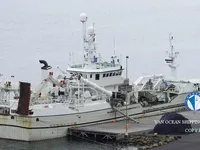 Nava de pescuit tip trauler de vânzare