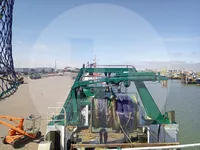 Nava de pescuit tip trauler de vânzare