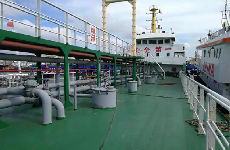 Petrolier, Petrolier chimic de vânzare