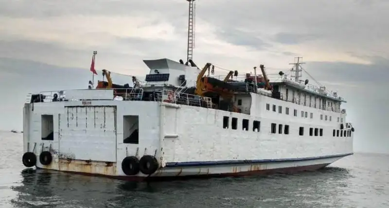 Nava RORO de vânzare