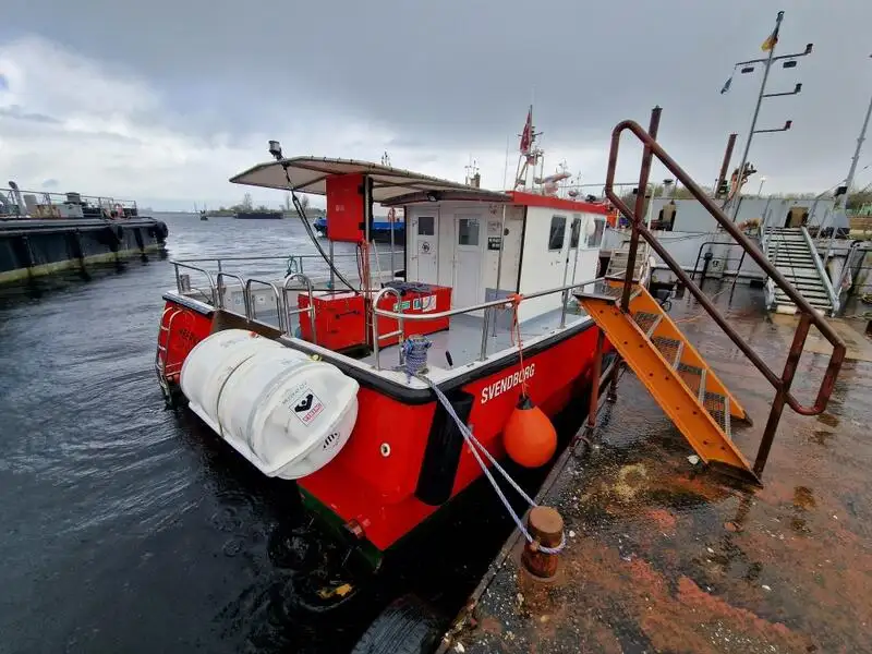 Catamaran de vânzare