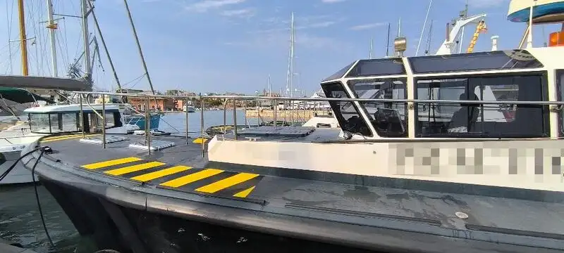 Barcă pilot de vânzare