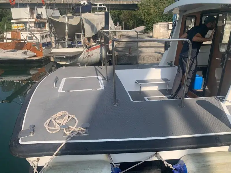 Barcă pilot de vânzare