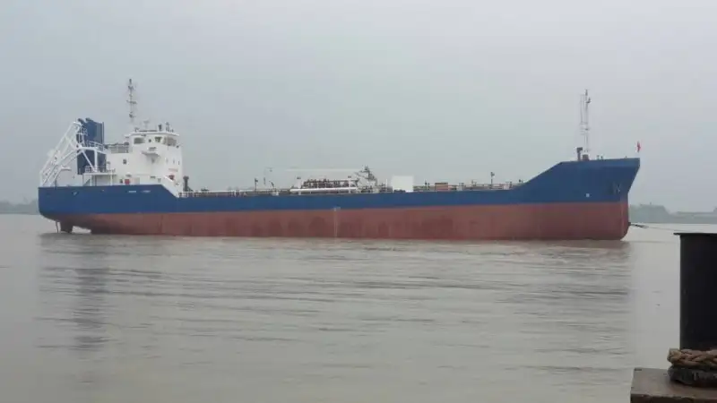 Petrolier, Petrolier chimic de vânzare