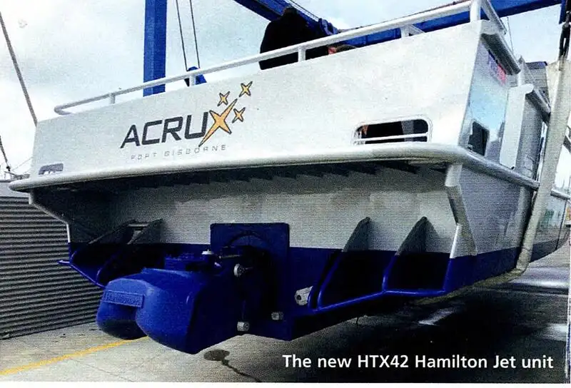 Navă cu feribotul de vânzare