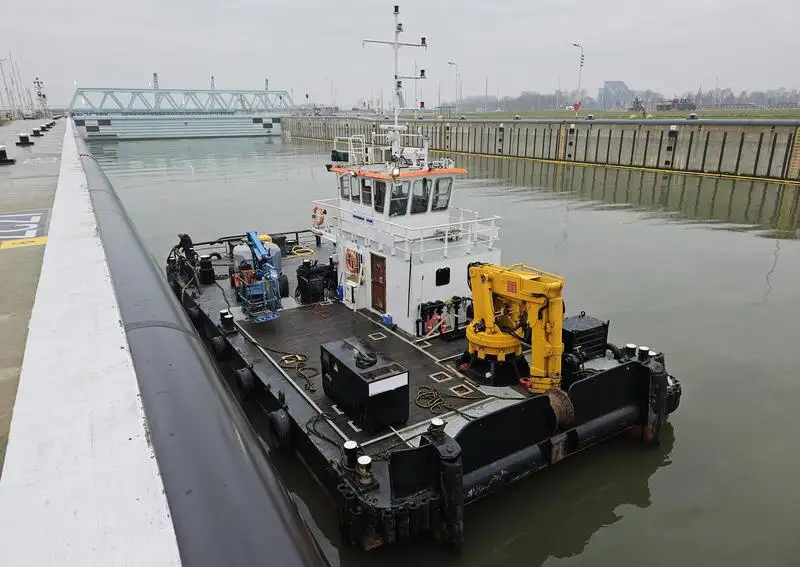 Multifuncțional de vânzare