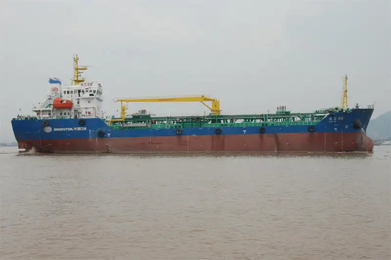 Petrolier, Petrolier chimic de vânzare