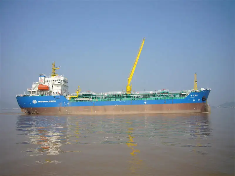 Petrolier, Petrolier chimic de vânzare