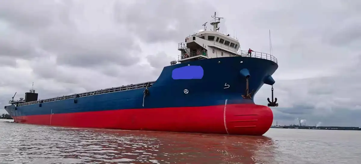 Nava de containere de vânzare