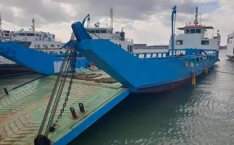 Vase de aterizare, tanc de vânzare