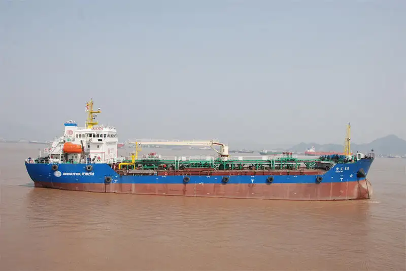 Petrolier, Petrolier chimic de vânzare