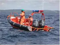 Nava de salvare de vânzare