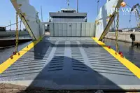 Navă cu feribotul de vânzare