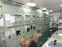 Nava refefer de vânzare