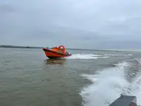 Barcă gonflabilă rigidă de vânzare