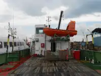 Nava de containere de vânzare