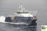Barcă cu echipaj de vânzare