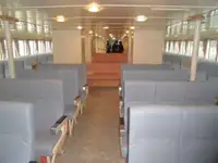 Navă cu feribotul de vânzare