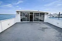 Vas cu motor de vânzare