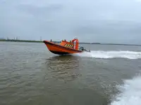 Barcă gonflabilă rigidă de vânzare