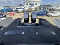 Barcă gonflabilă rigidă de vânzare