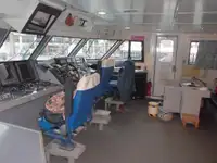 Navă cu feribotul de vânzare